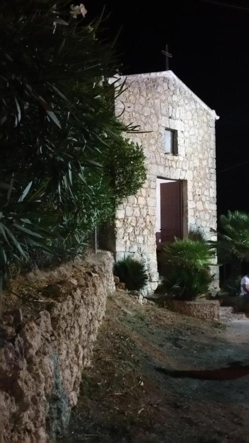 Villa Alessi - Dimora Storica Racalmuto 外观 照片